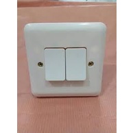ib tanam saklar tanam stop kontak saklar seri tanam dinding tanam tembok switch inbow lampu listrik