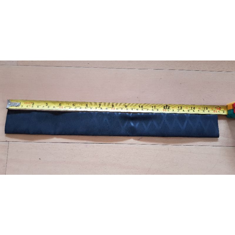 Grip bakar bahan karet panjang 50 cm lebar 4,8 cm diameter 2,8 cm warna hitam untuk pelindung gagang