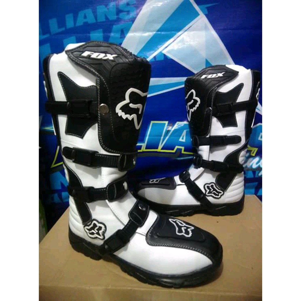 Sepatu Trail Fox Hitam Putih Bagus Shopee Indonesia