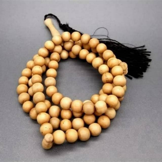 Tasbih kayu dewandaru