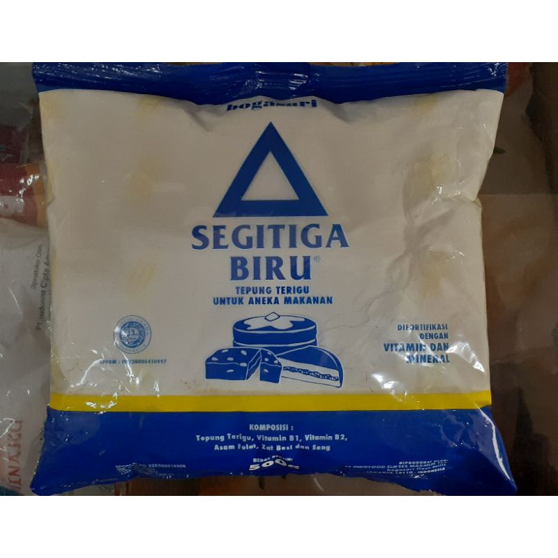 

SegiTiga Biru tepung terigu 500gr