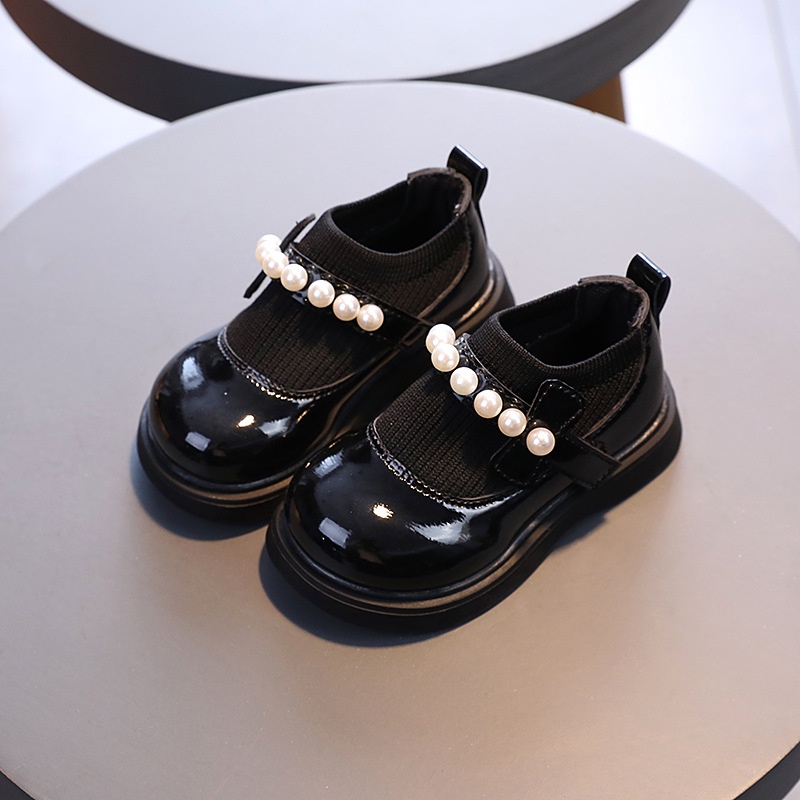 277 NEW Sepatu flat anak motif rantai mutiara