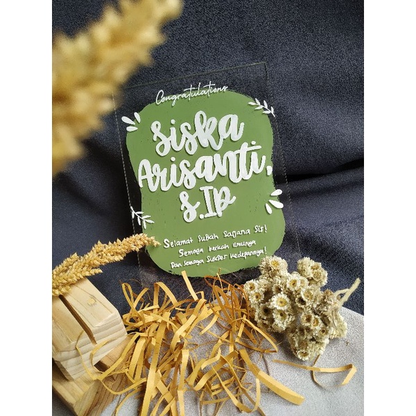 Kado Wisuda | Acrylic lettering | Akrilik Lettering | hampers wisuda | Kado Wisuda Murah