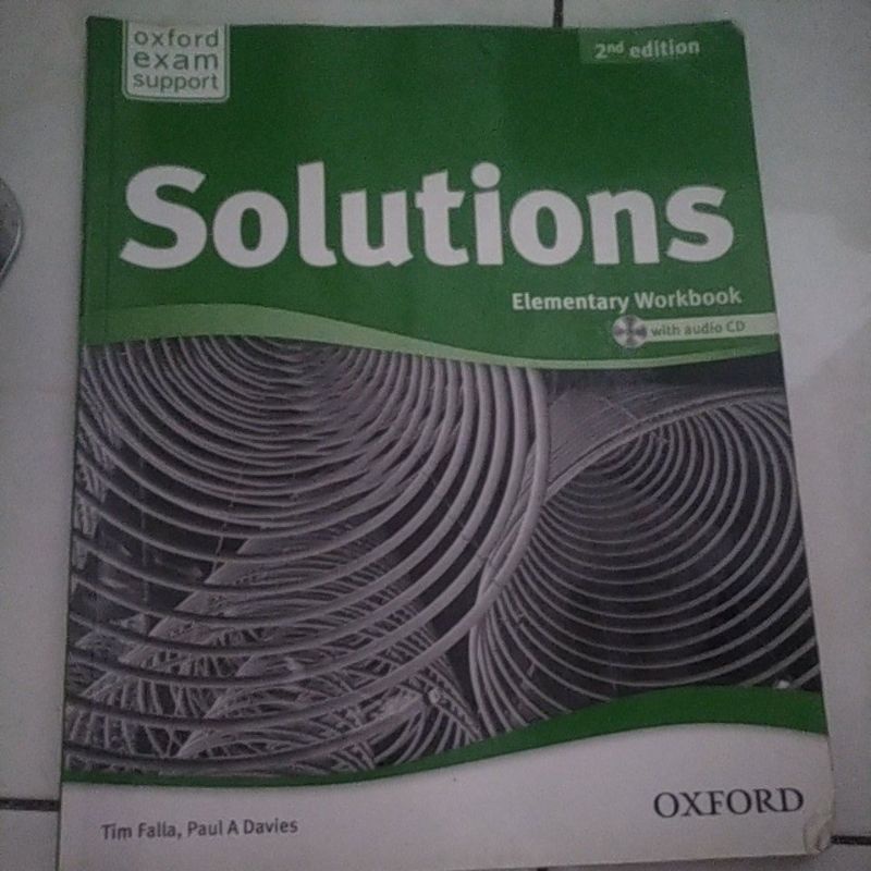 

Buku Solutions Elementary WorkBook