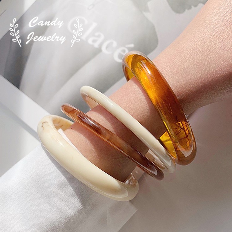 Gelang Bahan Akrilik Pola Amber Gaya Korea Klasik Untuk Wanita