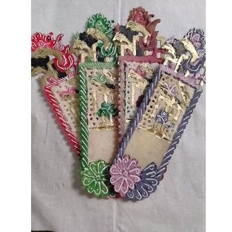 

Bookmark : pembatas bukuwayang kulit