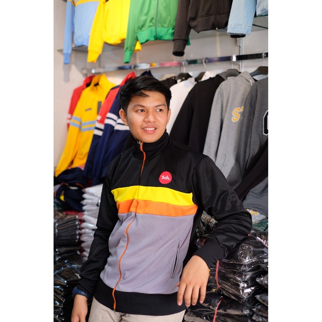 JAKET TRACKTOP RSCH