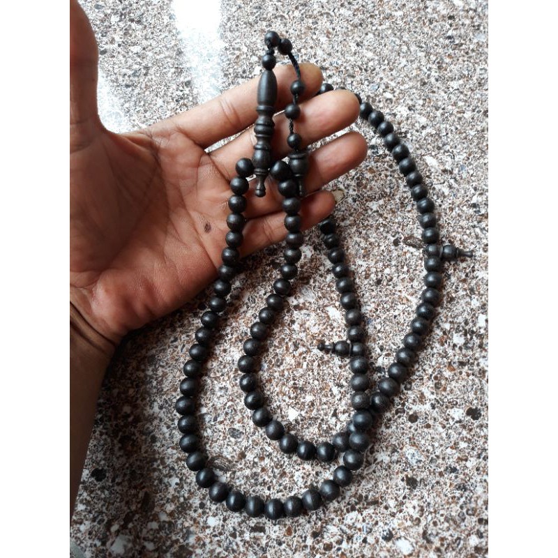 tasbih KAYU BERTUAH BERKUALITAS  hitam galih kelor serat besi size 8,5 mm super CLW