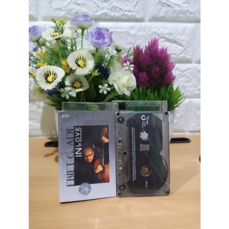 Kaset EBIET G ADE - IN LOVE 25th ANNIVERSARY