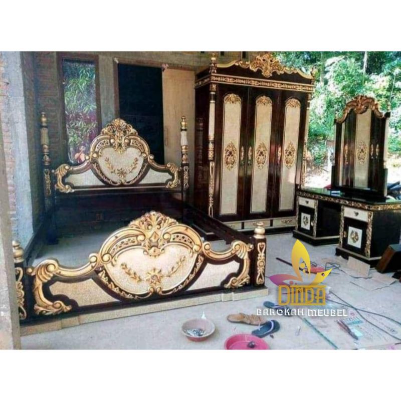 SET KAMAR TIDUR CINTA MODERN JATI SOLID UKIR AHLI MEWAH BERKUALITAS JEPARA