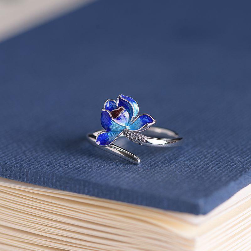 Cincin Lapis Rhodium Desain Lotus Cina Warna Biru Gaya Vintage Untuk Wanita