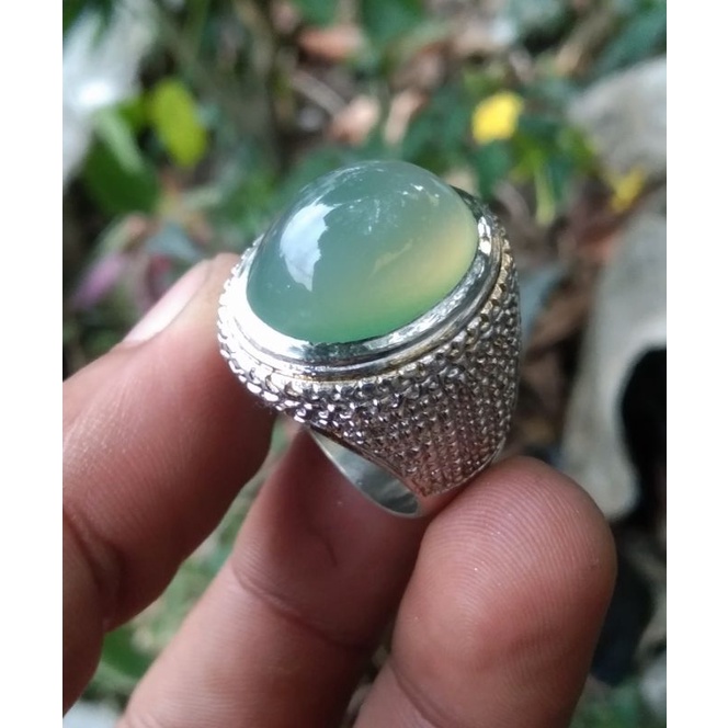 Batu Cincin Anggur hijau Pacitan Natural