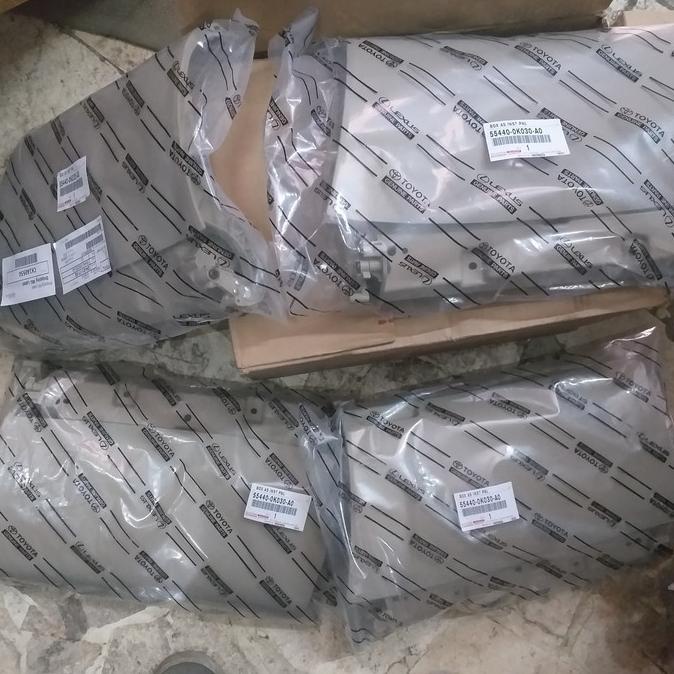 Misteri Tutup Laci Innova 2005: Lebih dari Sekedar Plastik