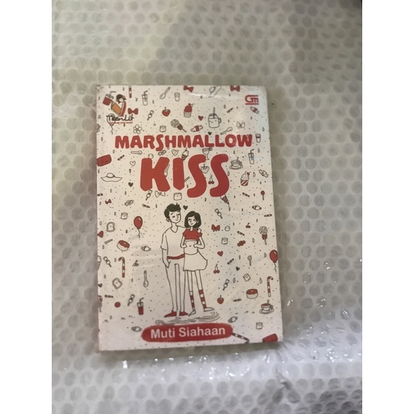 Jual BUKU ORIGINAL NOVEL MARSHMALLOW KISS (novel remaja) Shopee Indonesia