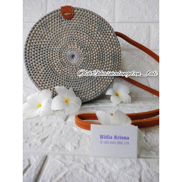 TAS RATTAN POLOS WARNA ORIGINAL BALI DIAMETER 20CM