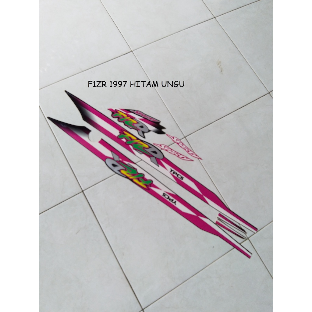 Stiker Striping Lis Motor Yamaha F1 ZR 1997 Hitam