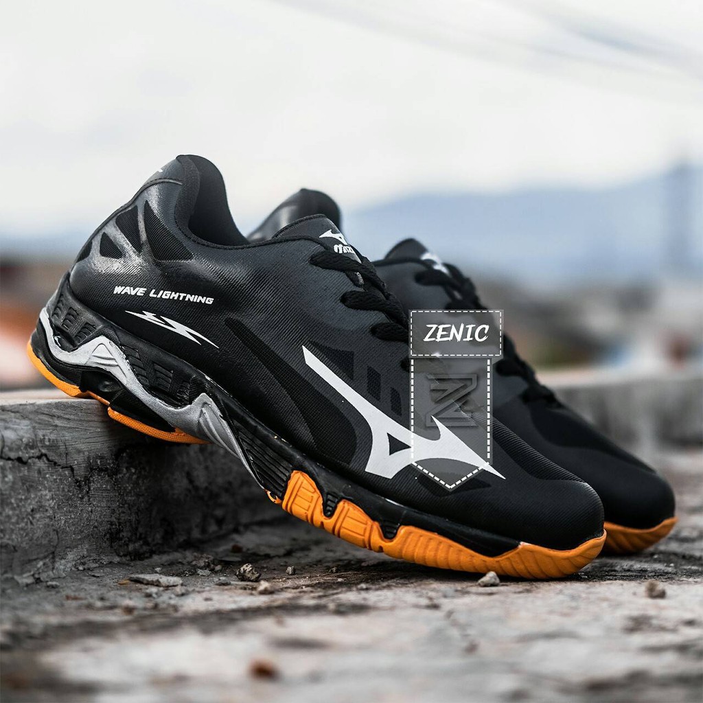  Sepatu  Voli Mizuno  Wave Lightning Low Z 2 Sepatu  Volly 