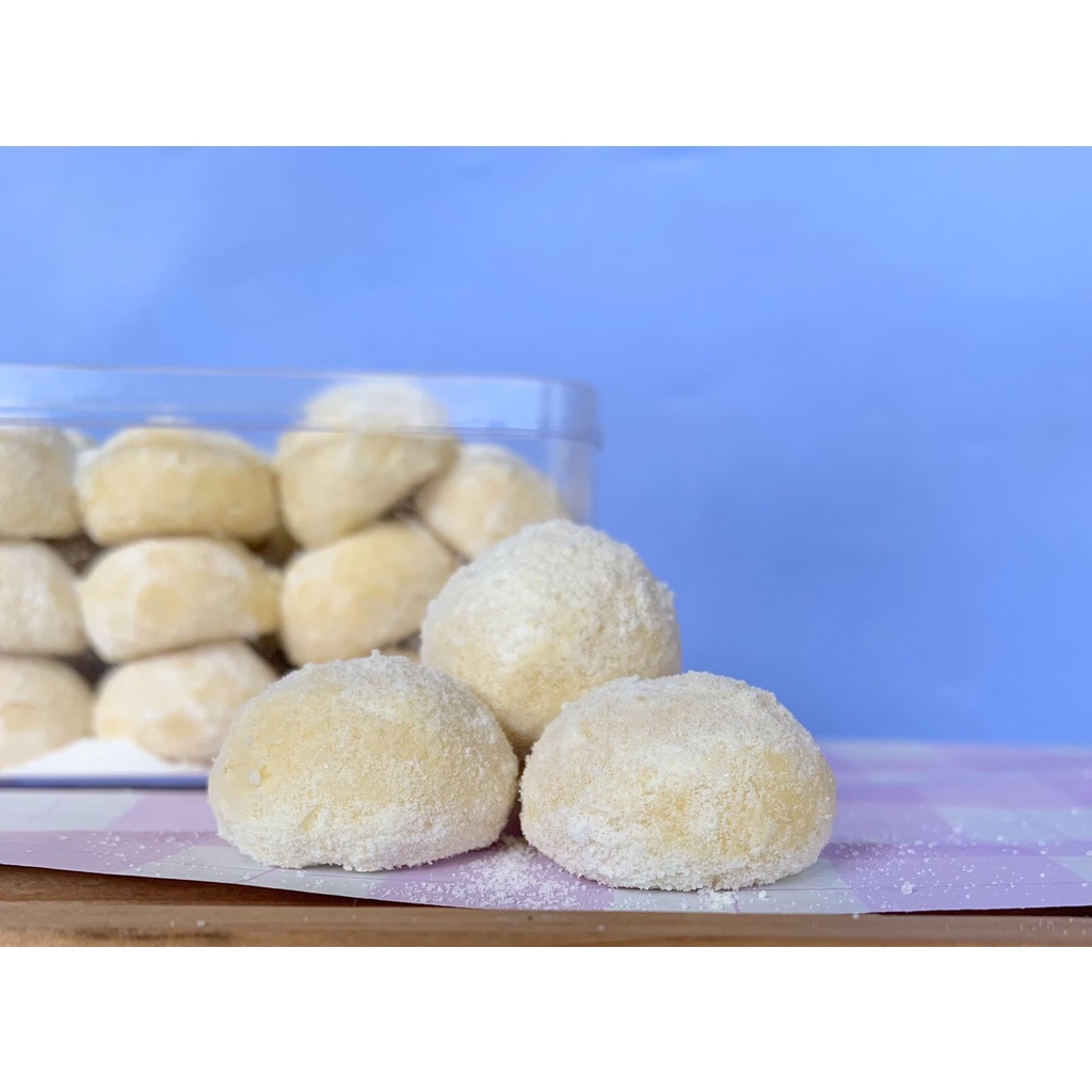 

Putri salju/ snow ball cookies/ kue kering lebaran