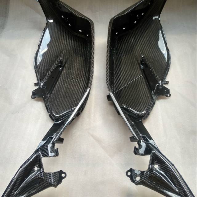 Step R floor dan step L floor pijakan kaki pcx carbon kevlar