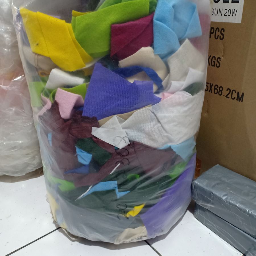 kain flanel sisa potongan /perca per 100gr