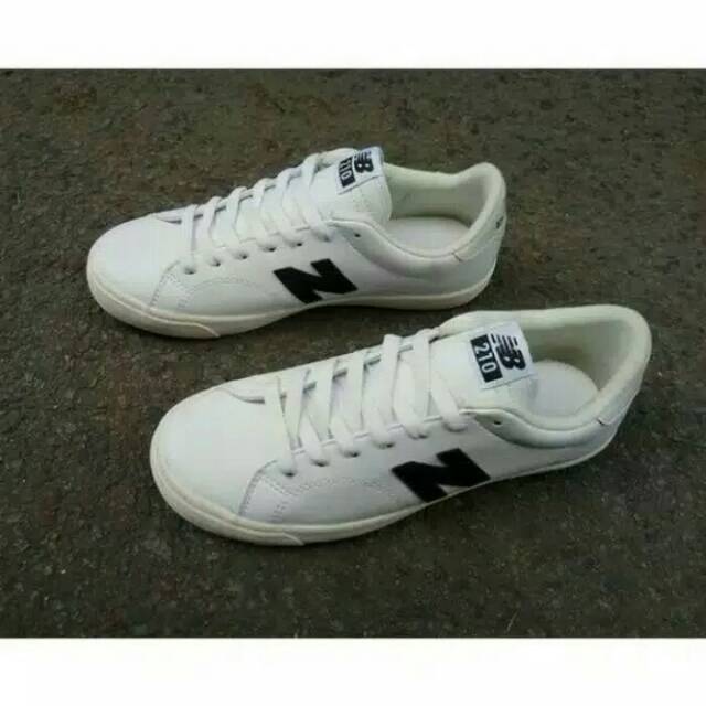 New Balance AM210KWT