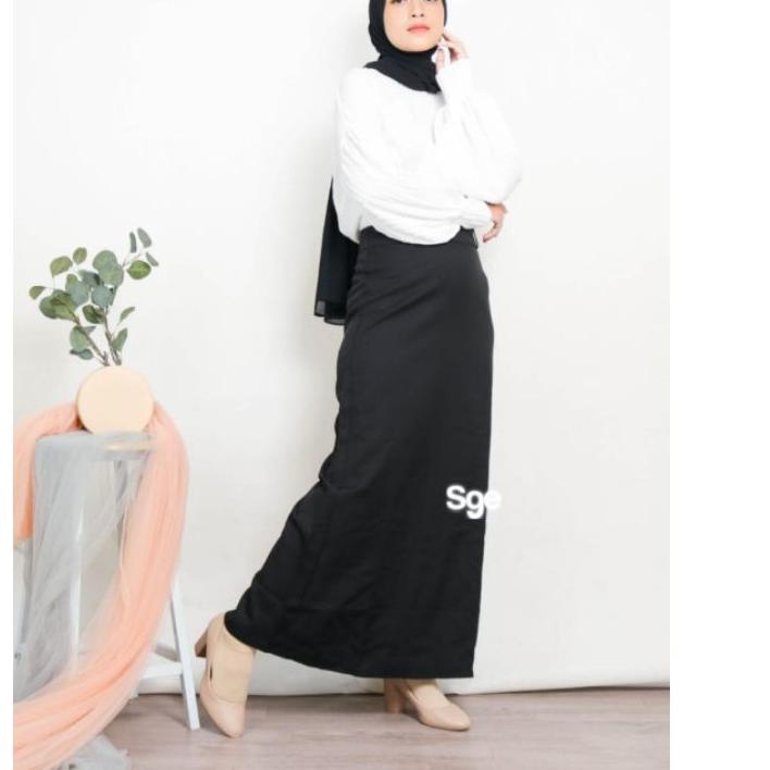 Rok Kerja Panjang Hitam line A Bahan Formal Kantor , Rok Bentuk A, Rok Model A Panjang