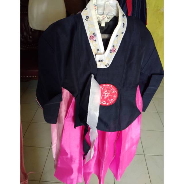 Preloved Hanbok anak and mom bundle