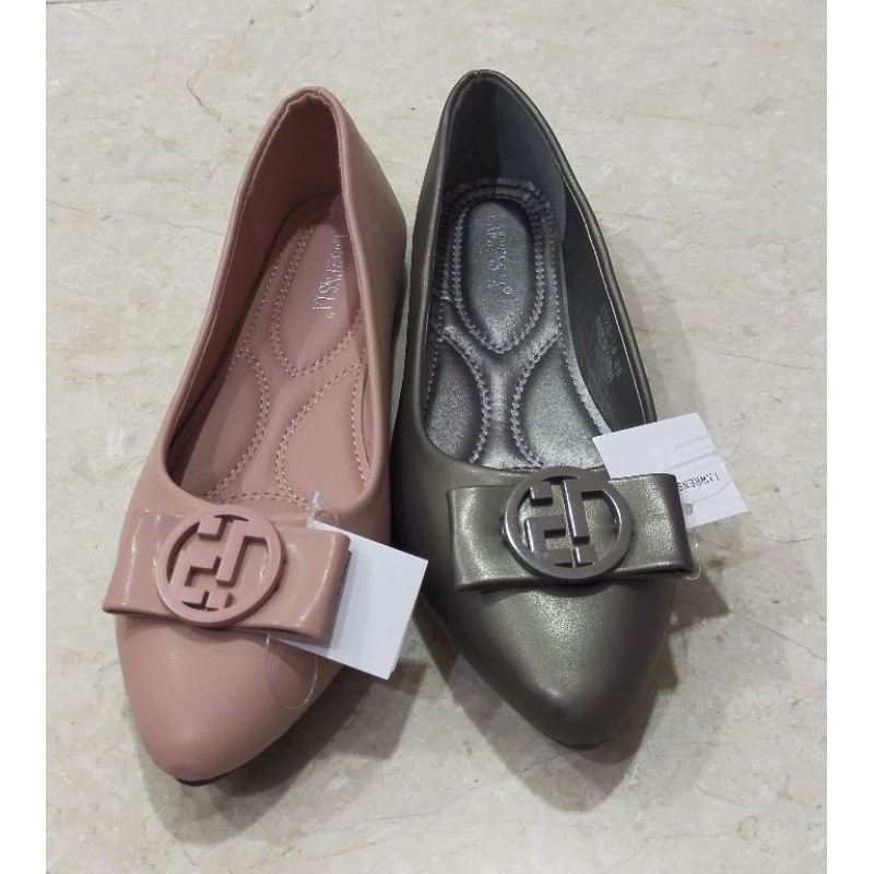 sepatu flat wanita lawrensia