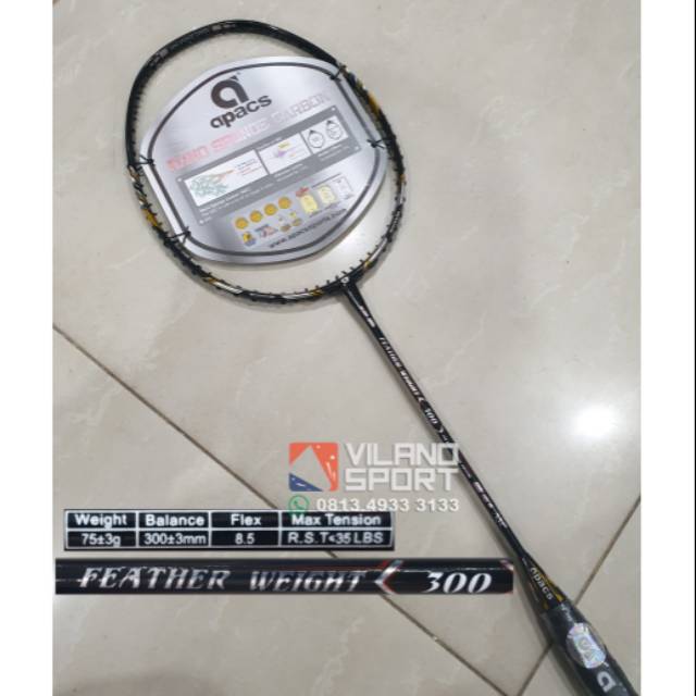 Raket Badminton Apacs Feather Weight 300 UK