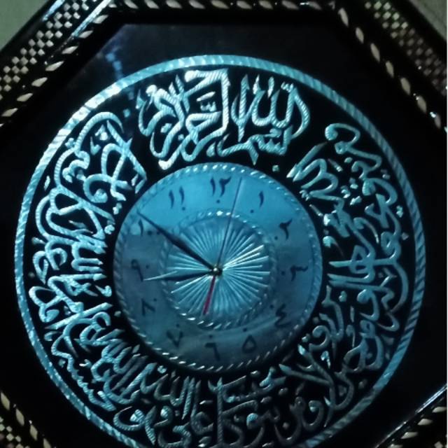 Jam Dinding ukir jumbo Diameter 75 cm