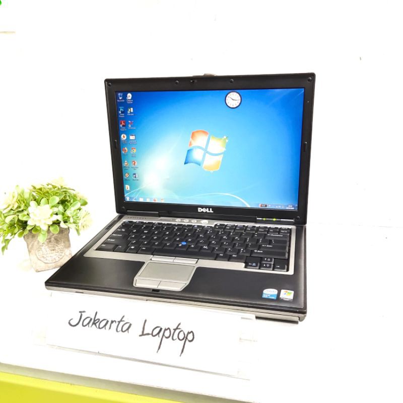 Laptop dell latitude D630 Ram 4gb Hdd 500gb Murah Mulus Bergaransi camera