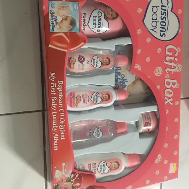 

cossons giftbox babygirl