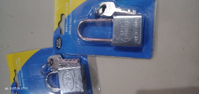 Gembok Nikel Rush 30 Mm Leher Pendek & Panjang