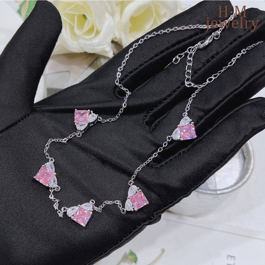 Set Anting Dan Kalung Panjang Bentuk Hati Aksen Berlian Warna Pink