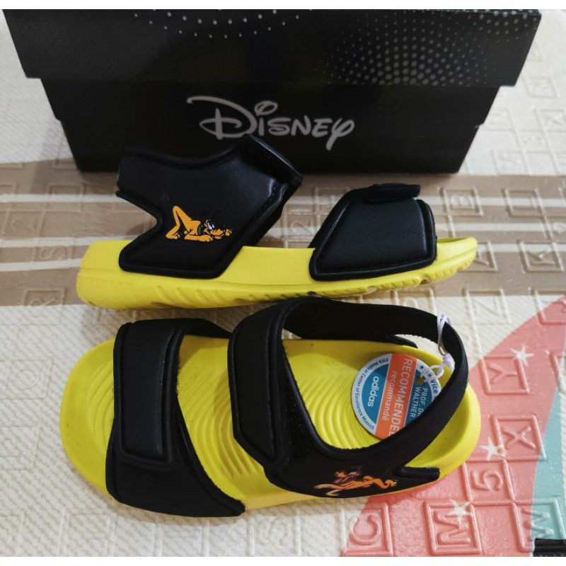 ADIDAS Disney Altaswim sandal size 5k