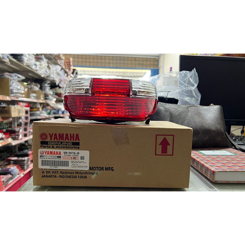 LAMPU BELAKANG VEGA R YAMAHA 5ER-H4710-20