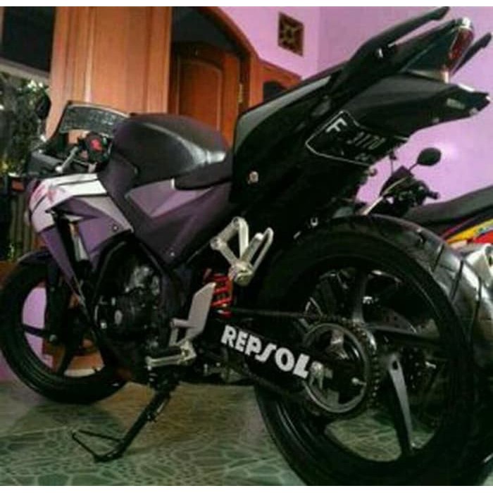 Undertail / selancar / fender Cbr 150r lokal k45 aksesoris motor