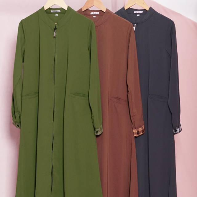 Gamis Zippy Castle Motif HIJAB ALILA