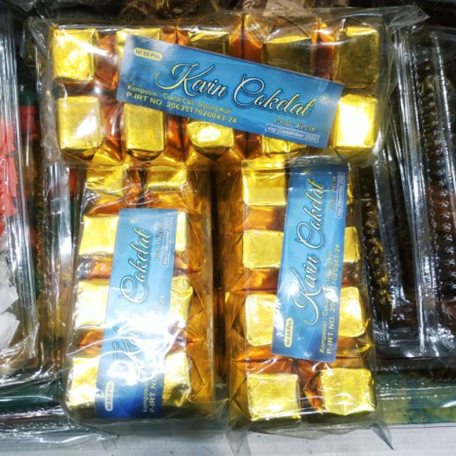 

Coklat / coklat dinamit / oleh2 / jajan