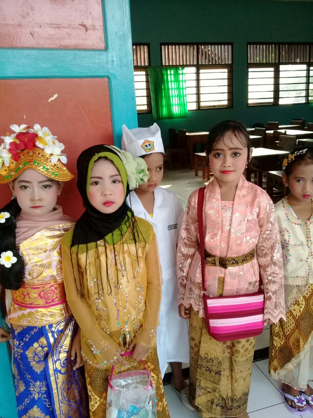 Nivana Batik Kemeja Batik Pria Motif Abas