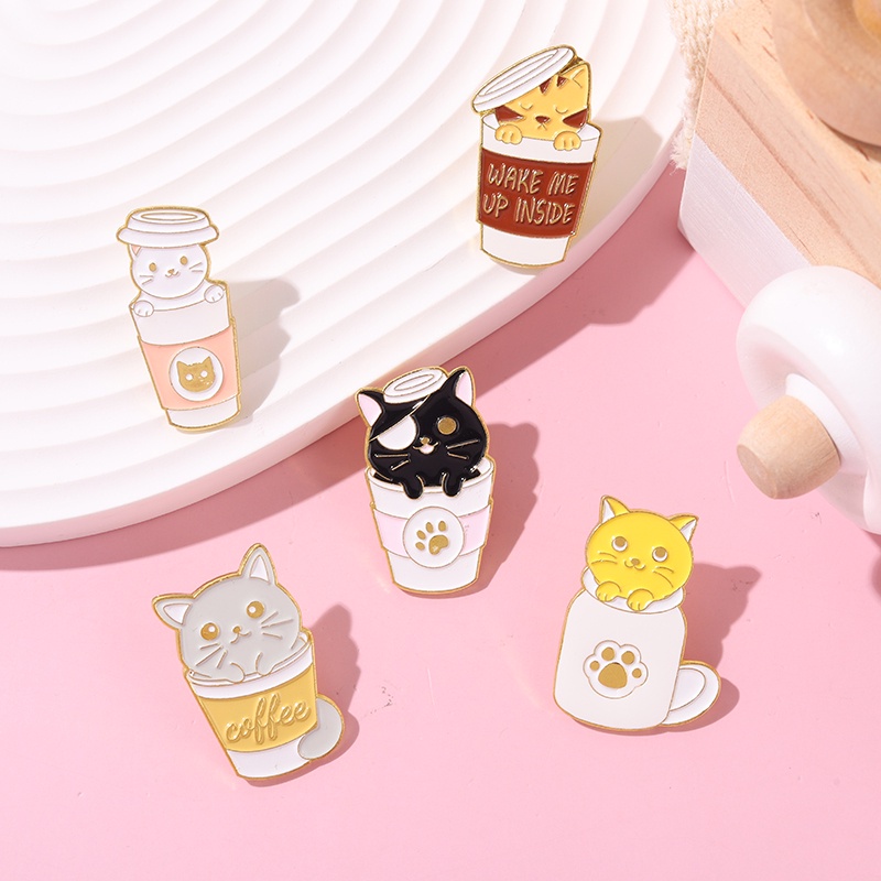 Bros Pin Enamel Bentuk Kartun Milk Tea Kucing Warna-Warni Untuk Anak Perempuan