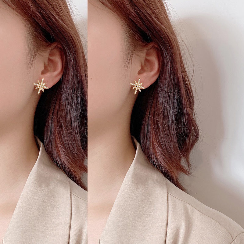 Anting Stud Desain Bintang Aksen Mutiara Bahan S925 silver needle Untuk Wanita