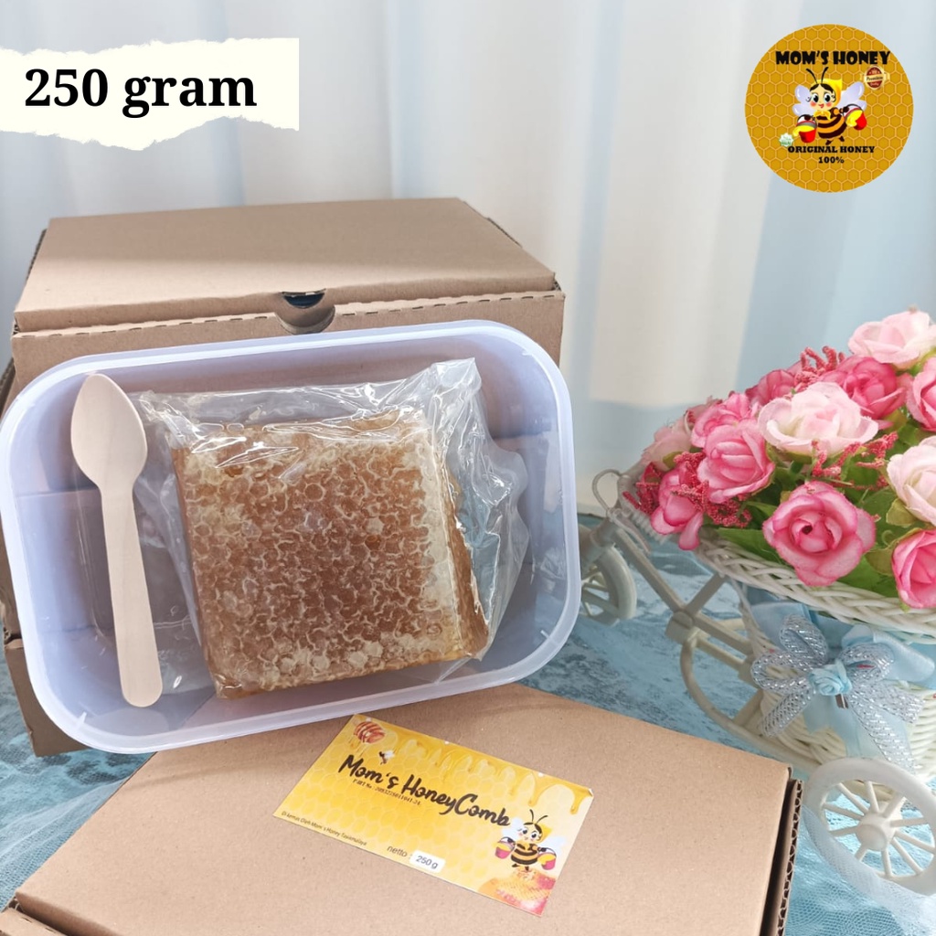 

Madu Sarang 250 gram | Mom's HoneyComb-Mom's Store