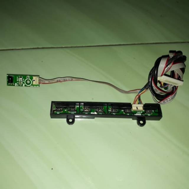 Remote Sensor IR Tombol Polytron PLD 24D552
