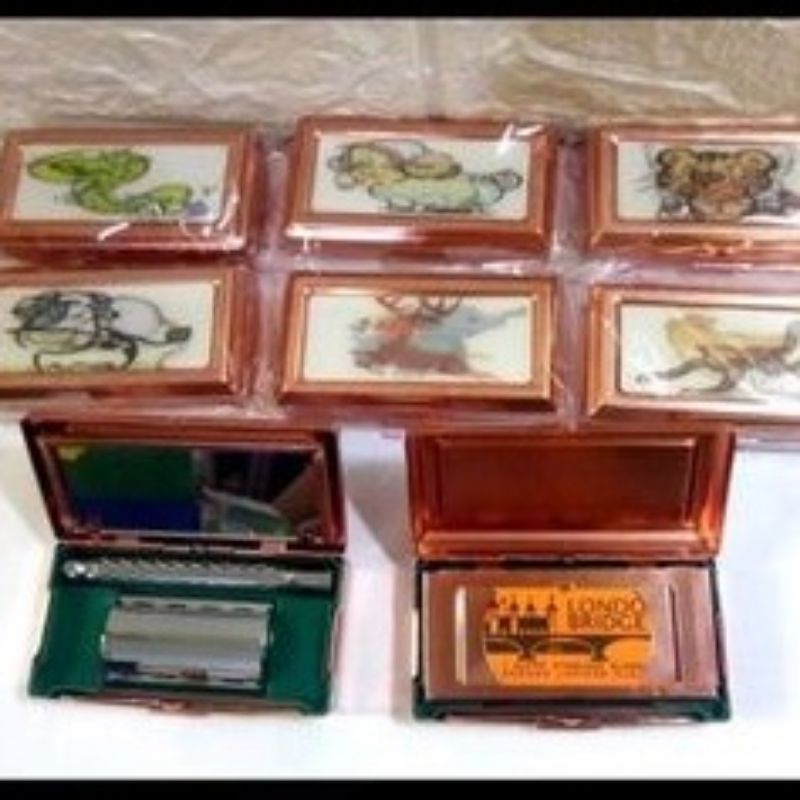 Alat Cukur Kumis/Jenggot Jadul Kemasan Box