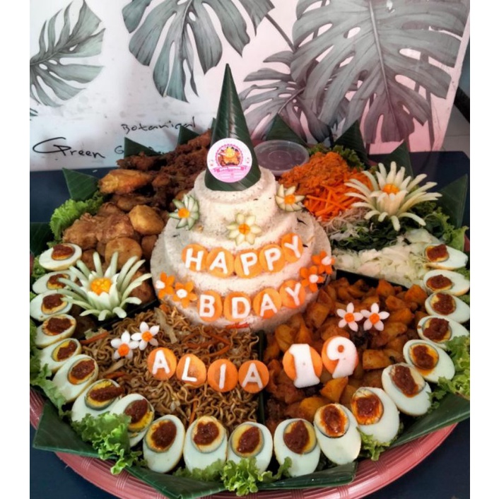 

NASI LIWET DYRA TUMPENG