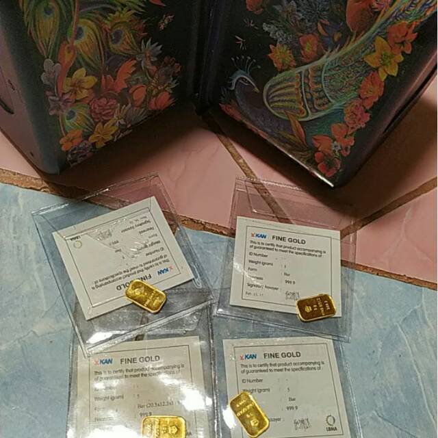 Emas Antam 5 gr - kemasan lama