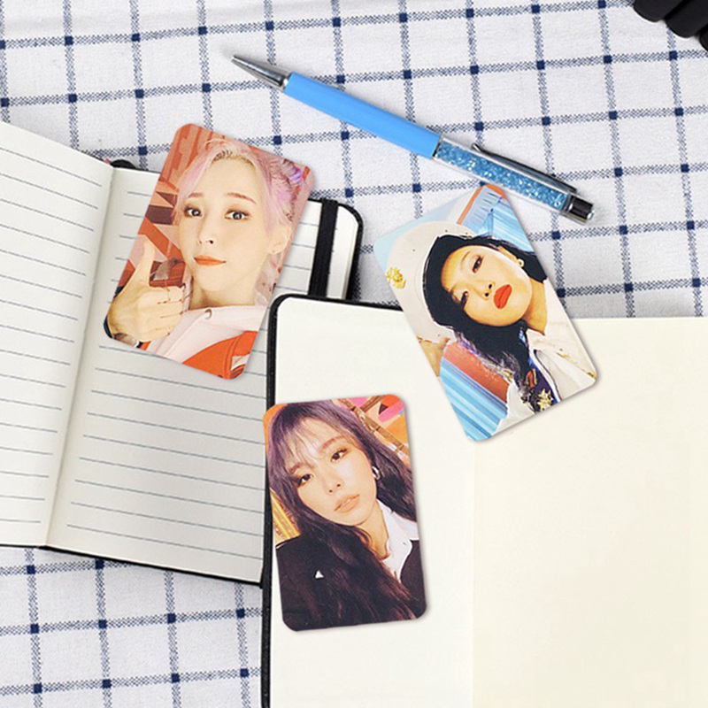 16Pcs / Set Kartu LOMO Foto KPOP MAMAMOO 2nd Album Reality Warna Hitam