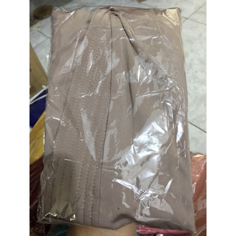 BASIC JILBAB BERGO BASIC HIJAB INSTAN JERSEY JILBAB SPORT MENUTUP DADA BERGO SPORT HIJAB SPORT PANJANG JUMBO-Coffe