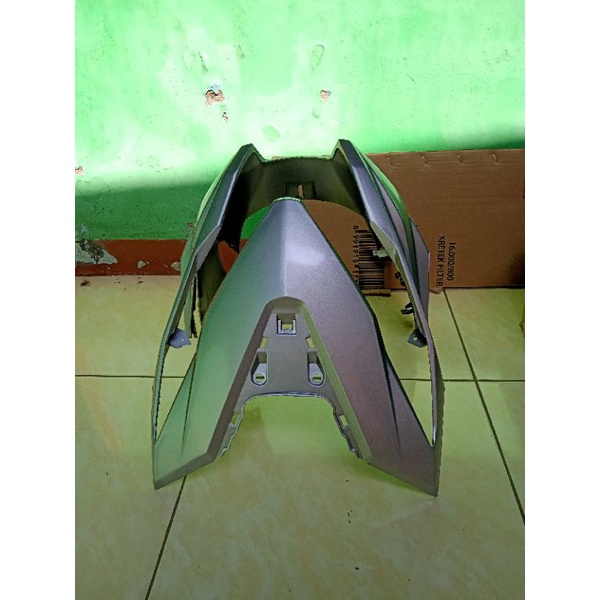 Tameng body depan Beat street hitam putih silver 2017-2019